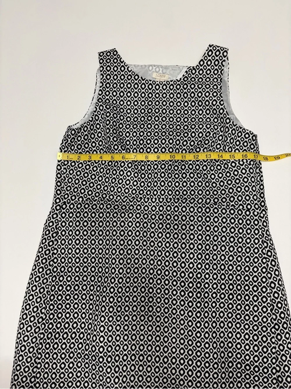 J. Crew Black and White Geometric Backless Dress size 0 with side zipper cute
